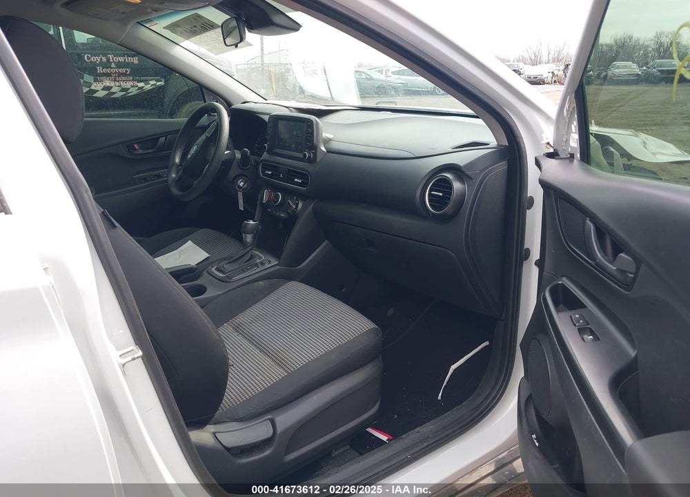 2020 HYUNDAI KONA SE VIN: KM8K1CAA0LU444678
