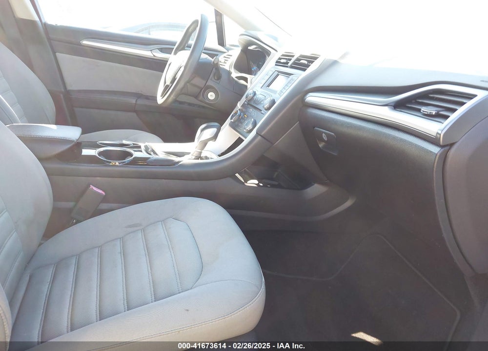 2013 FORD FUSION VIN: 3FA6P0G73DR127958