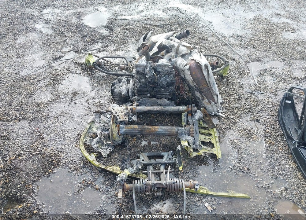 2021 SKI DOO GSX 600 LE VIN: 2BPSUAMFXMV000012