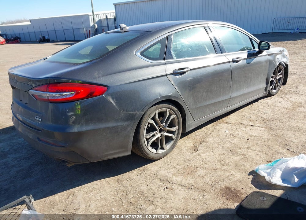 2019 FORD FUSION VIN: 3FA6P0CD2KR238123