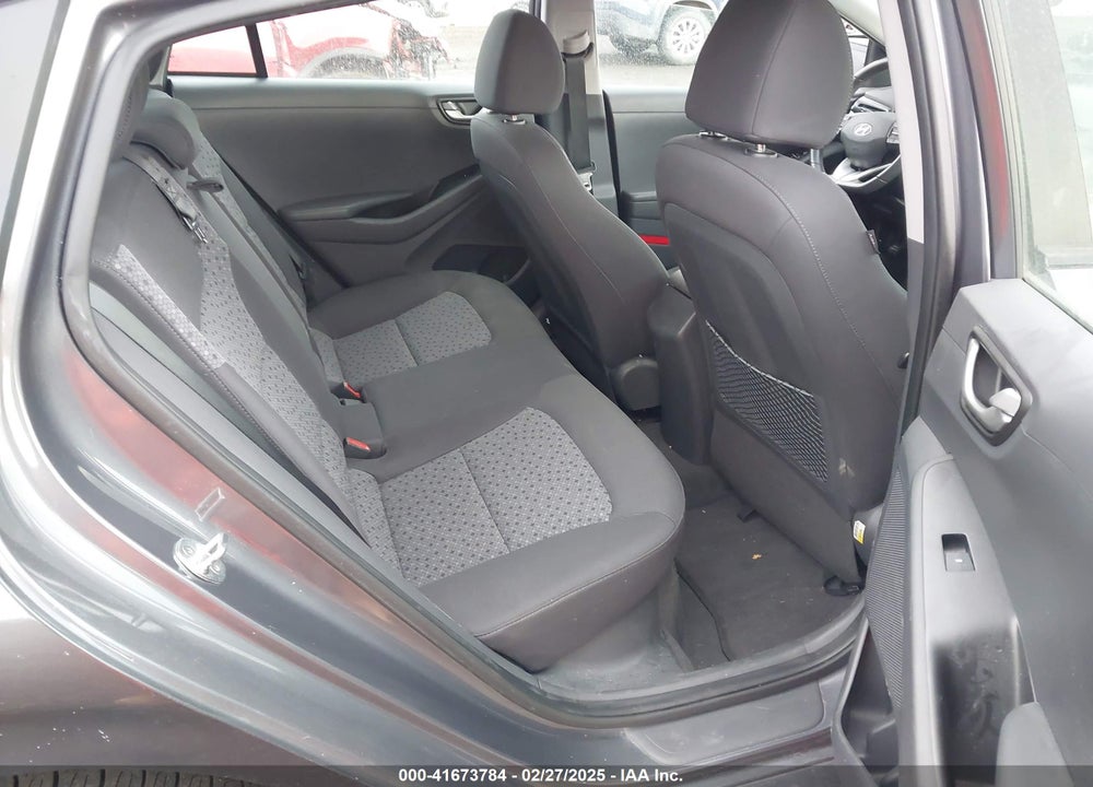 2019 HYUNDAI IONIQ PLUG-IN HYBRID VIN: KMHC65LD4KU164365