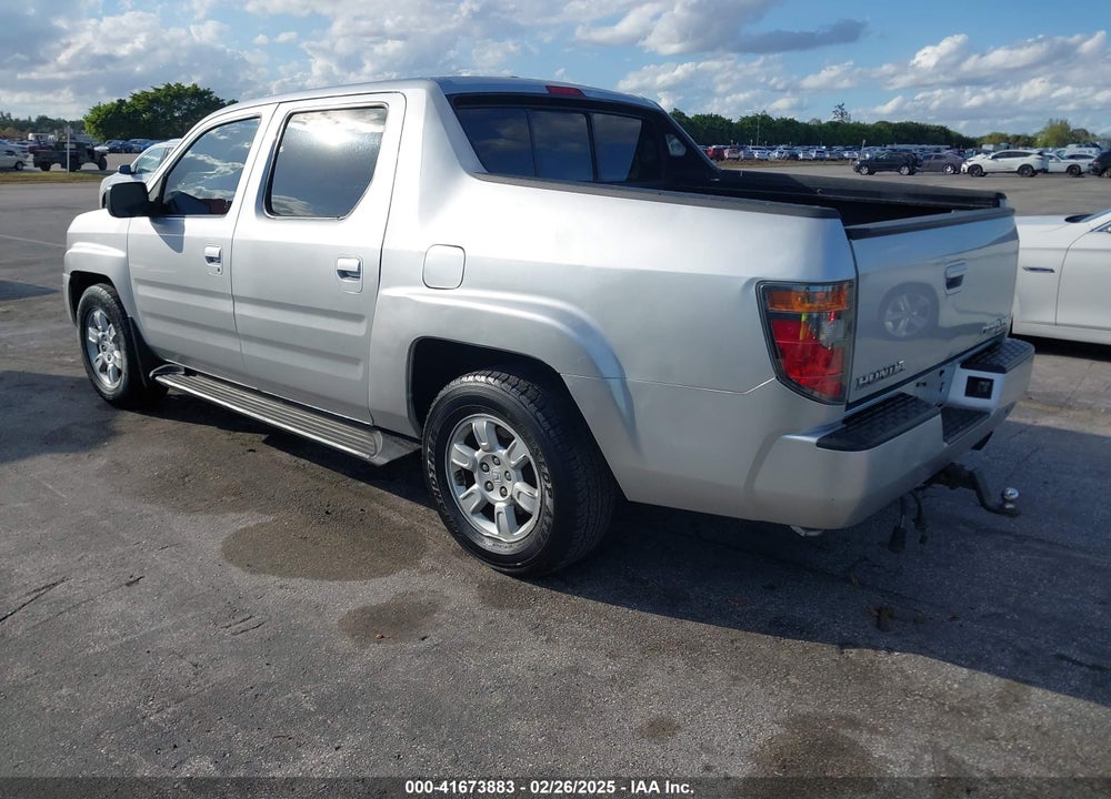 2006 HONDA RIDGELINE RTL VIN: 2HJYK16546H572369
