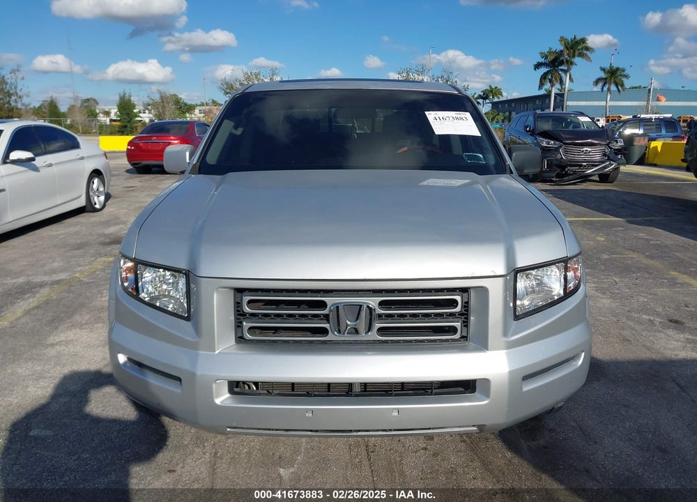 2006 HONDA RIDGELINE RTL VIN: 2HJYK16546H572369