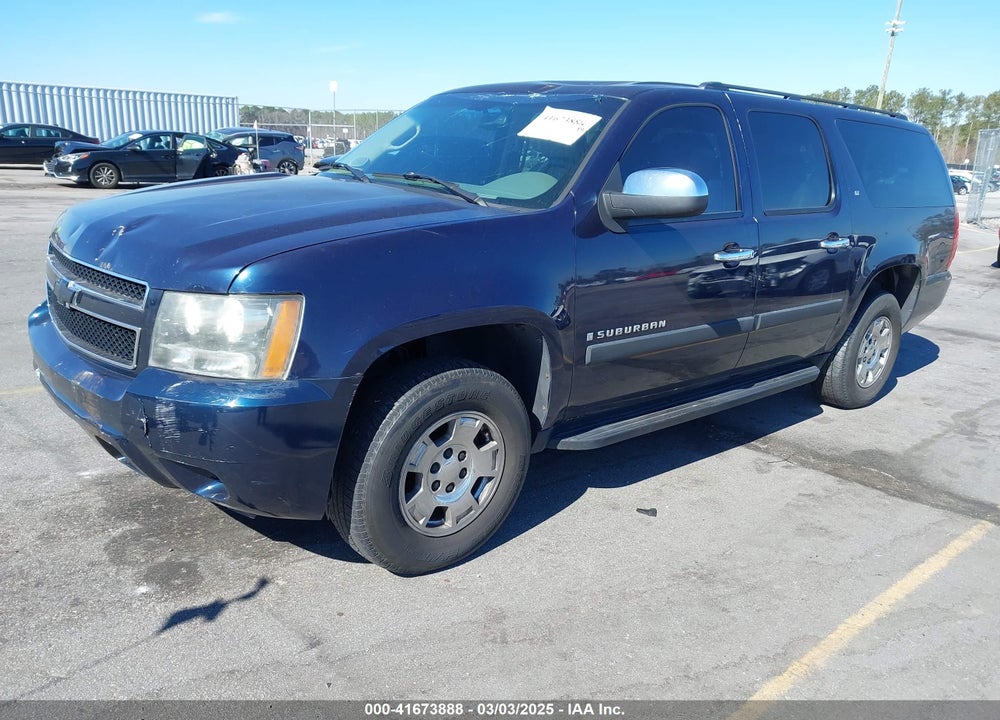 2008 CHEVROLET SUBURBAN 1500 LT VIN: 1GNFK163X8R111651