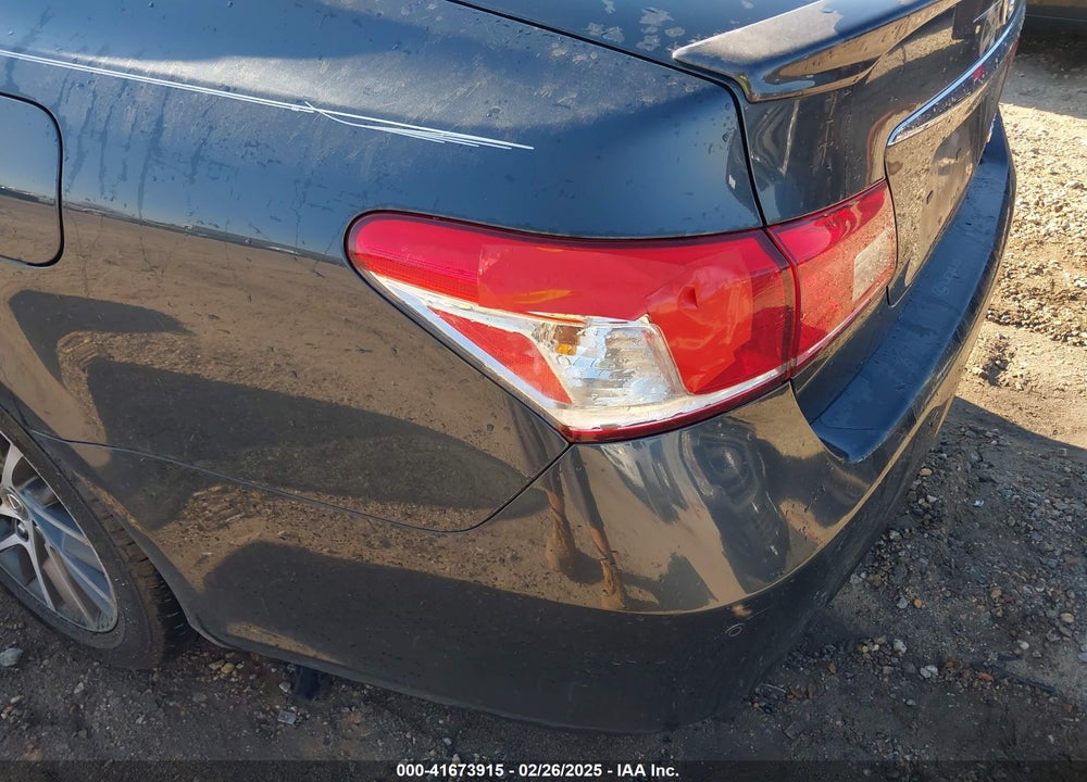 2011 LEXUS ES 350 VIN: JTHBK1EG5B2471338