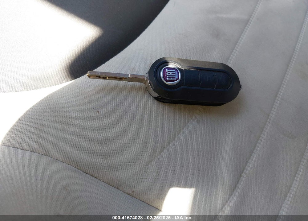 2014 FIAT 500L VIN: ZFBCFABH4EZ005079