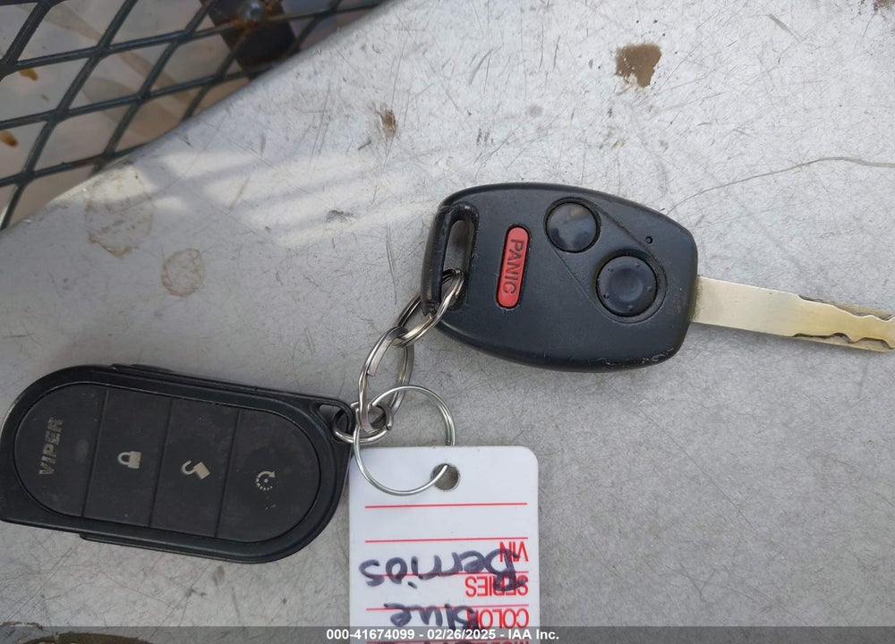 2010 HONDA CIVIC VIN: 2HGFA1F65AH511582