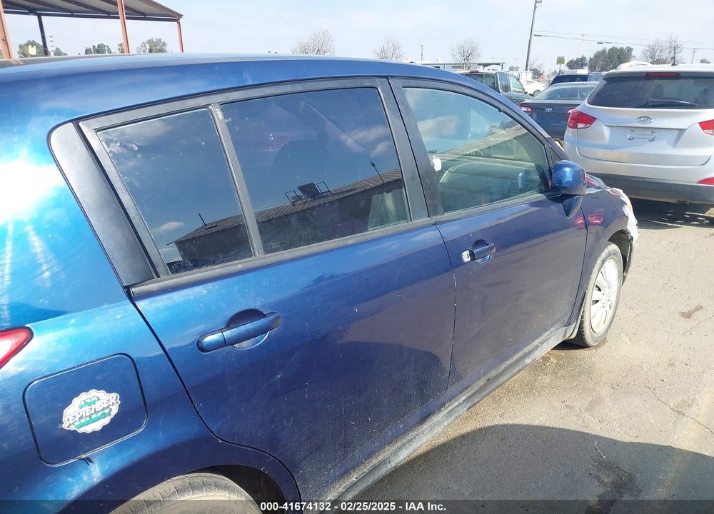 2008 NISSAN VERSA VIN: 3N1BC13E18L423197