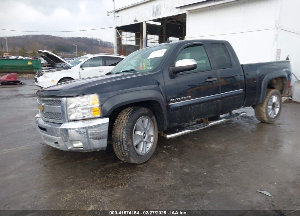 2013 CHEVROLET SILVERADO 1500 LT VIN: 1GCRKSE7XDZ175988