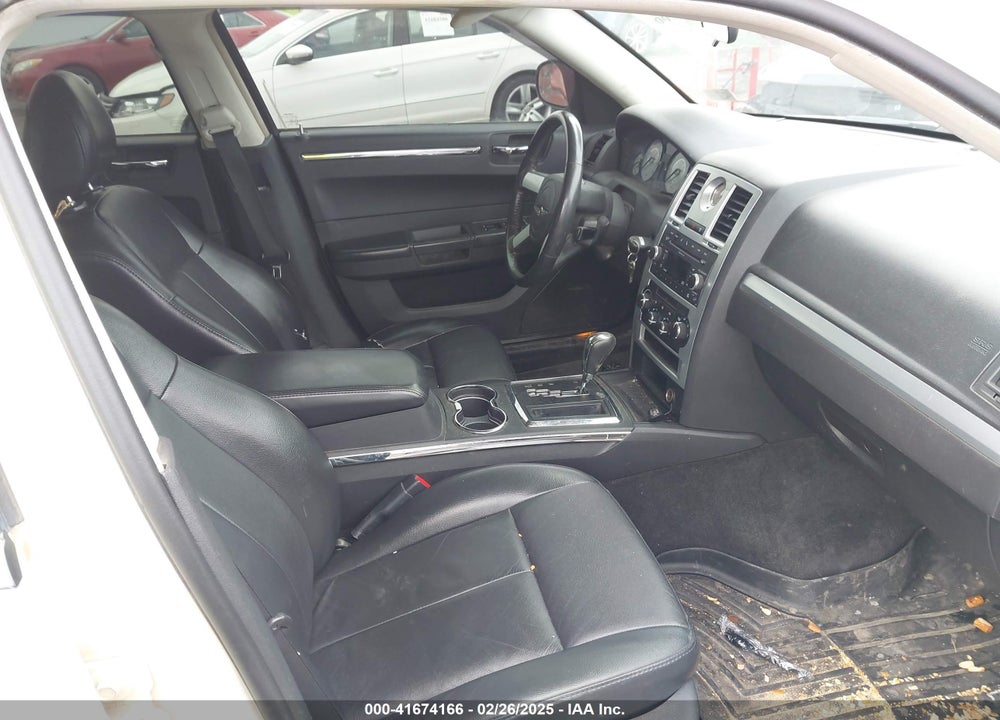 2010 CHRYSLER 300 VIN: 2C3CK5CV7AH188979
