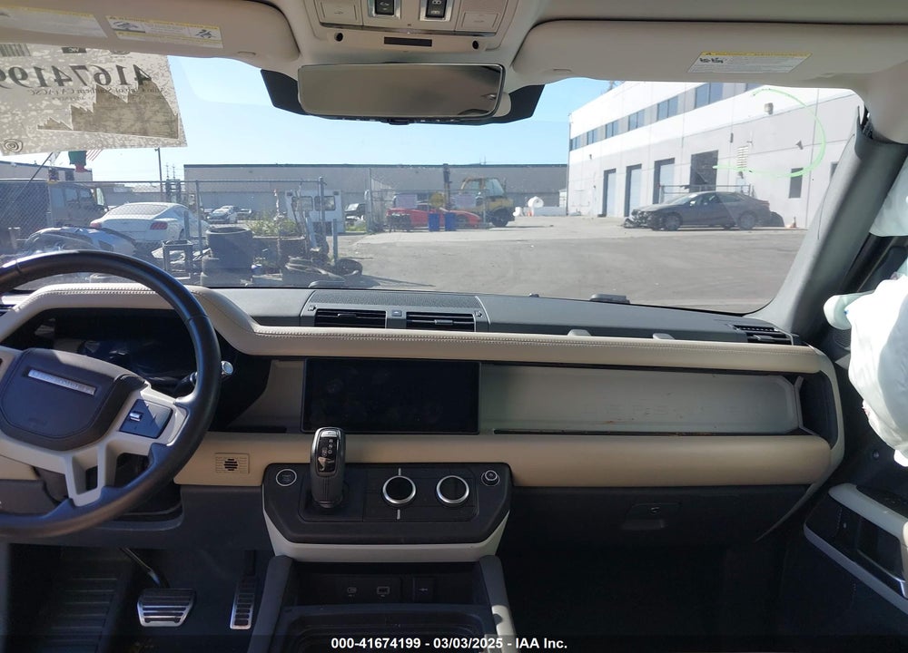 2020 LAND ROVER DEFENDER VIN: SALE9EEU2L2027089
