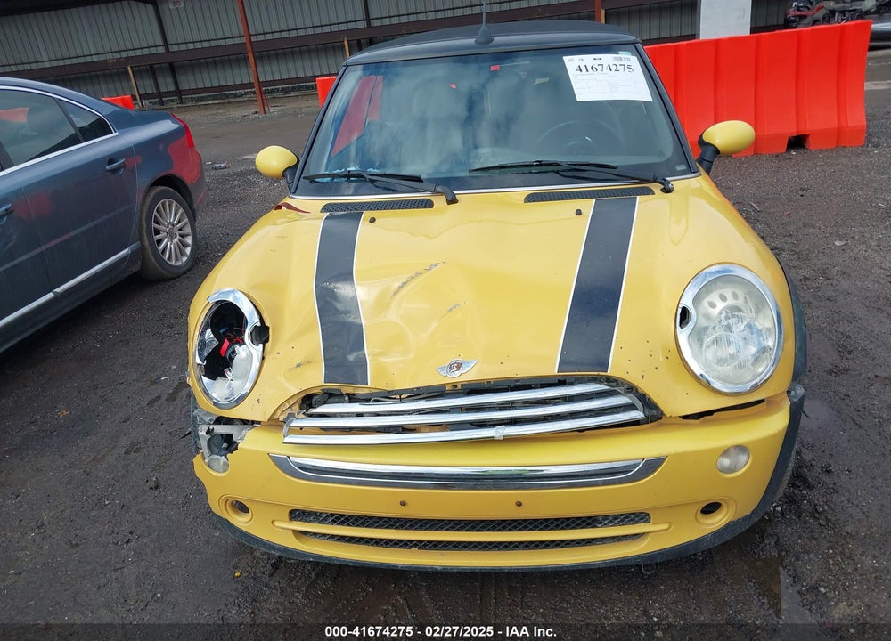 2007 MINI COOPER VIN: WMWRF33507TG16661