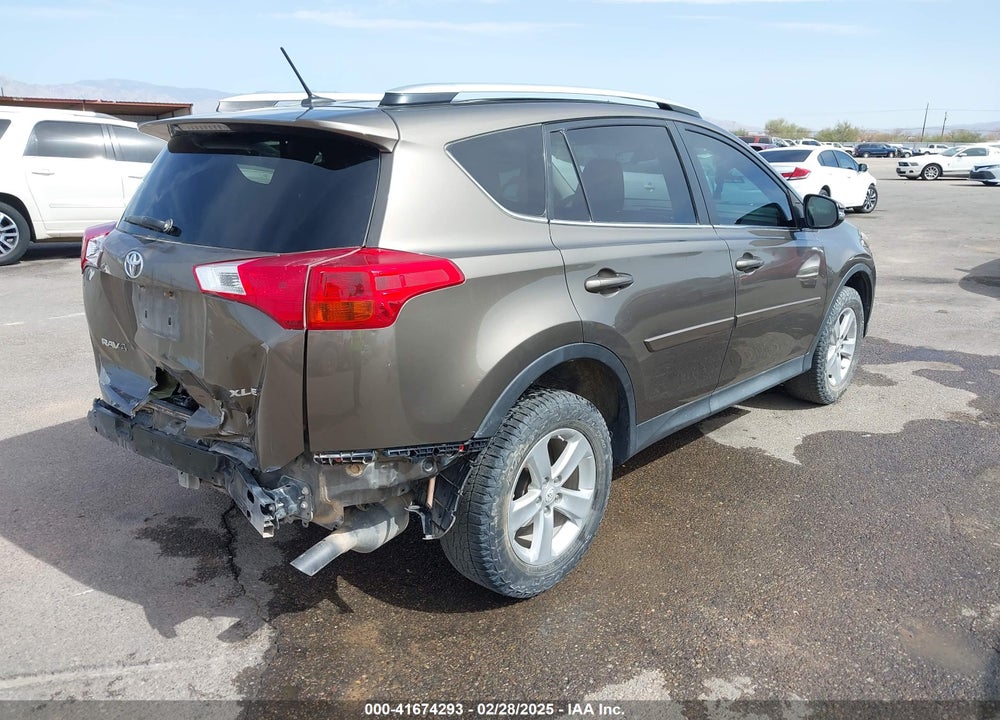 2013 TOYOTA RAV4 VIN: 2T3WFREV9DW025482