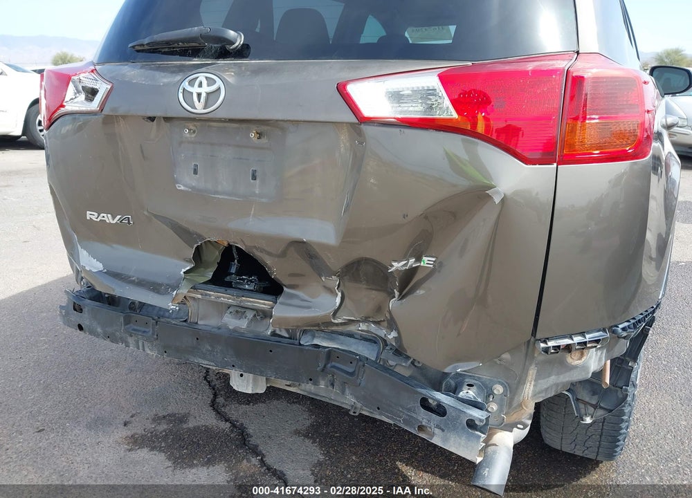 2013 TOYOTA RAV4 VIN: 2T3WFREV9DW025482