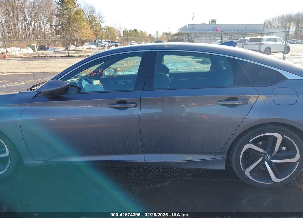 2018 HONDA ACCORD VIN: 1HGCV1E3XJA184349