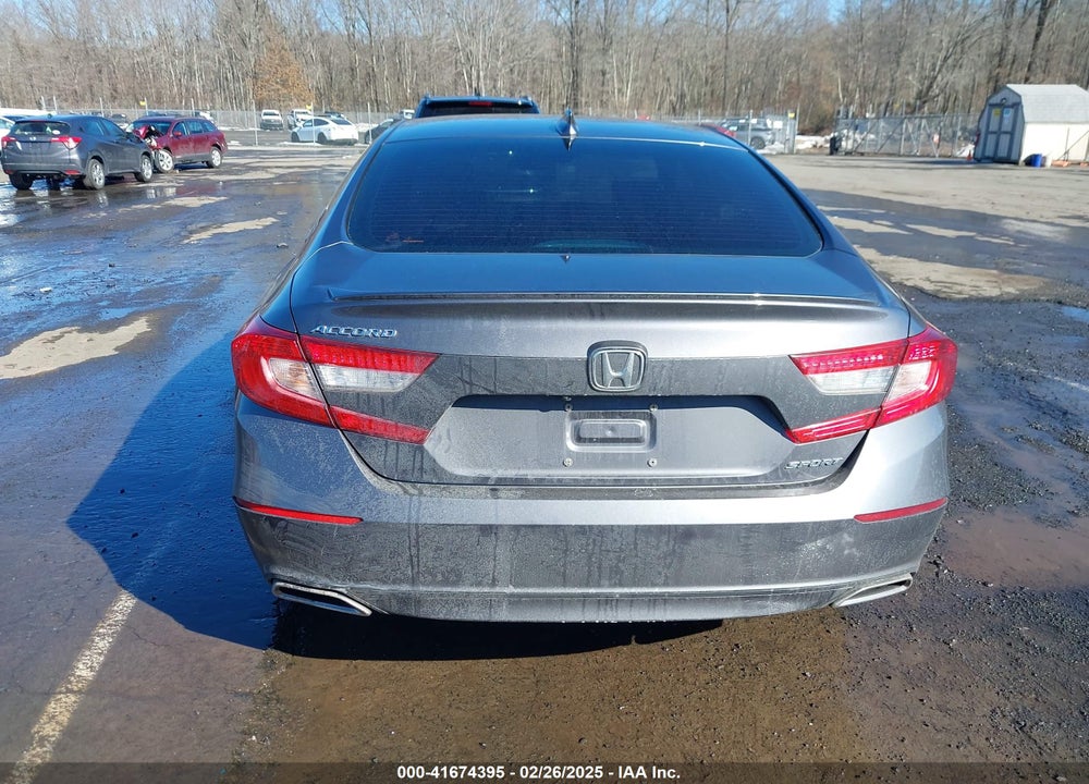 2018 HONDA ACCORD VIN: 1HGCV1E3XJA184349