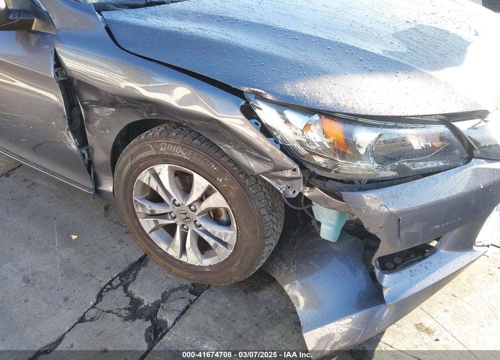 2015 HONDA ACCORD LX VIN: 1HGCR2F31FA114139