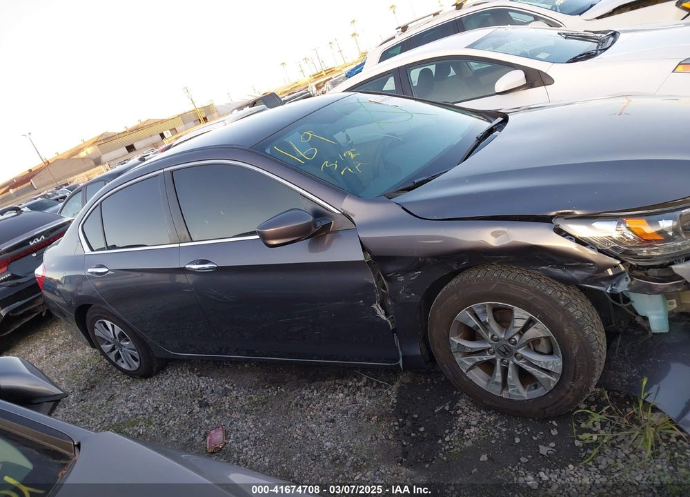 2015 HONDA ACCORD LX VIN: 1HGCR2F31FA114139