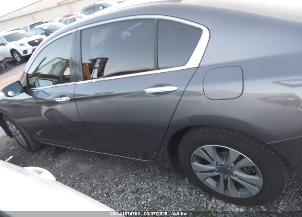 2015 HONDA ACCORD LX VIN: 1HGCR2F31FA114139