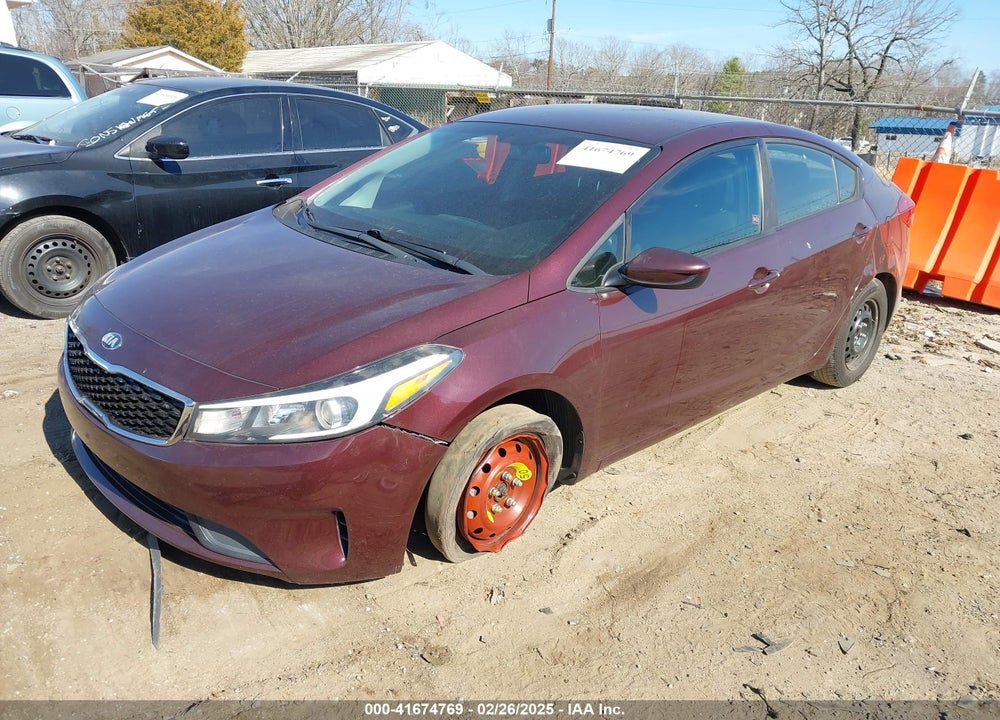2018 KIA FORTE VIN: 3KPFK4A71JE185451
