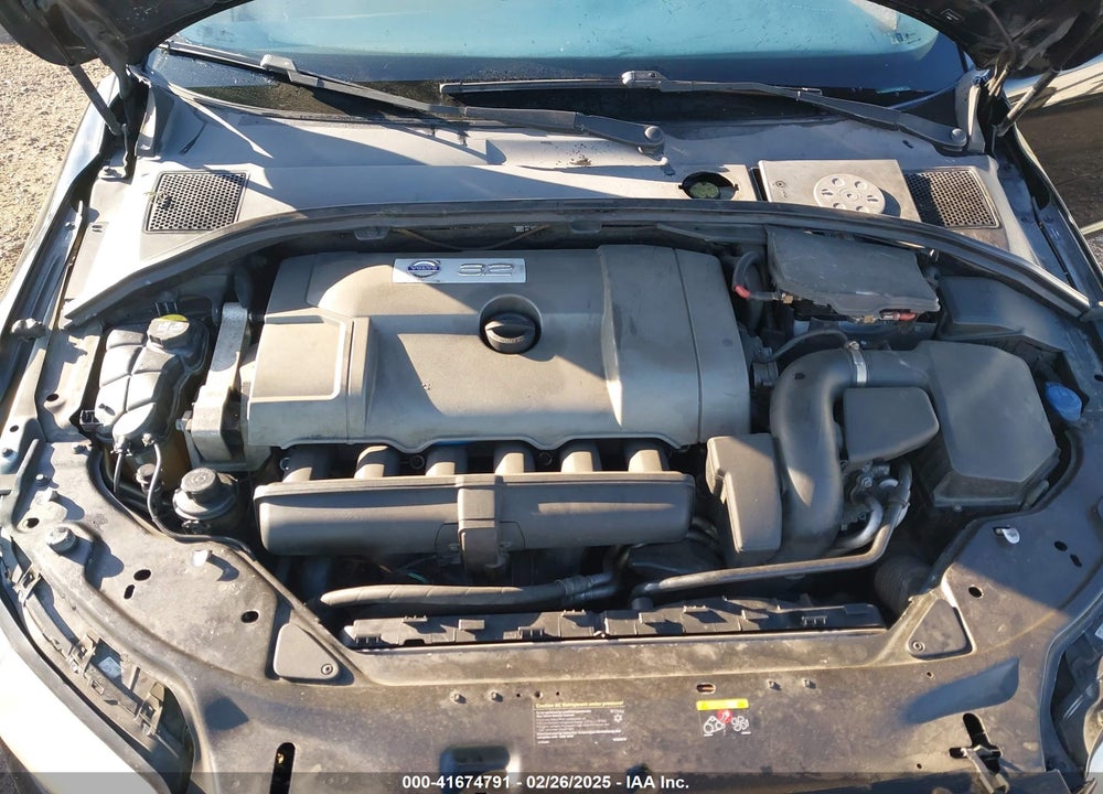 2008 VOLVO V70 VIN: YV1BW982781048824