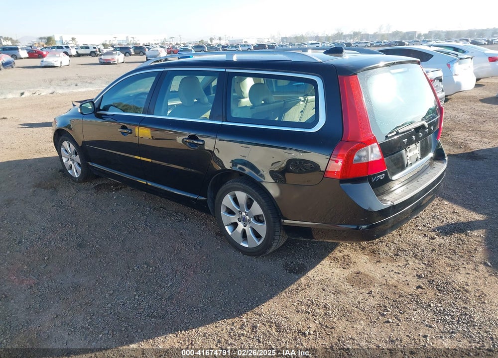 2008 VOLVO V70 VIN: YV1BW982781048824