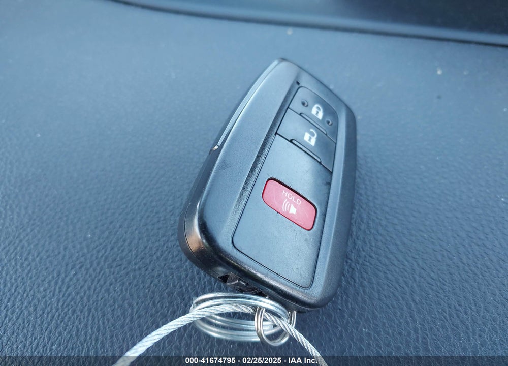 2021 TOYOTA PRIUS VIN: JTDKAMFU6M3133924