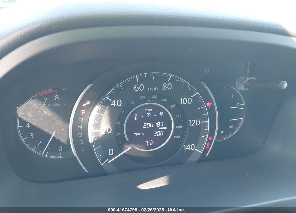 2016 HONDA CR-V LX VIN: 2HKRM4H36GH607180