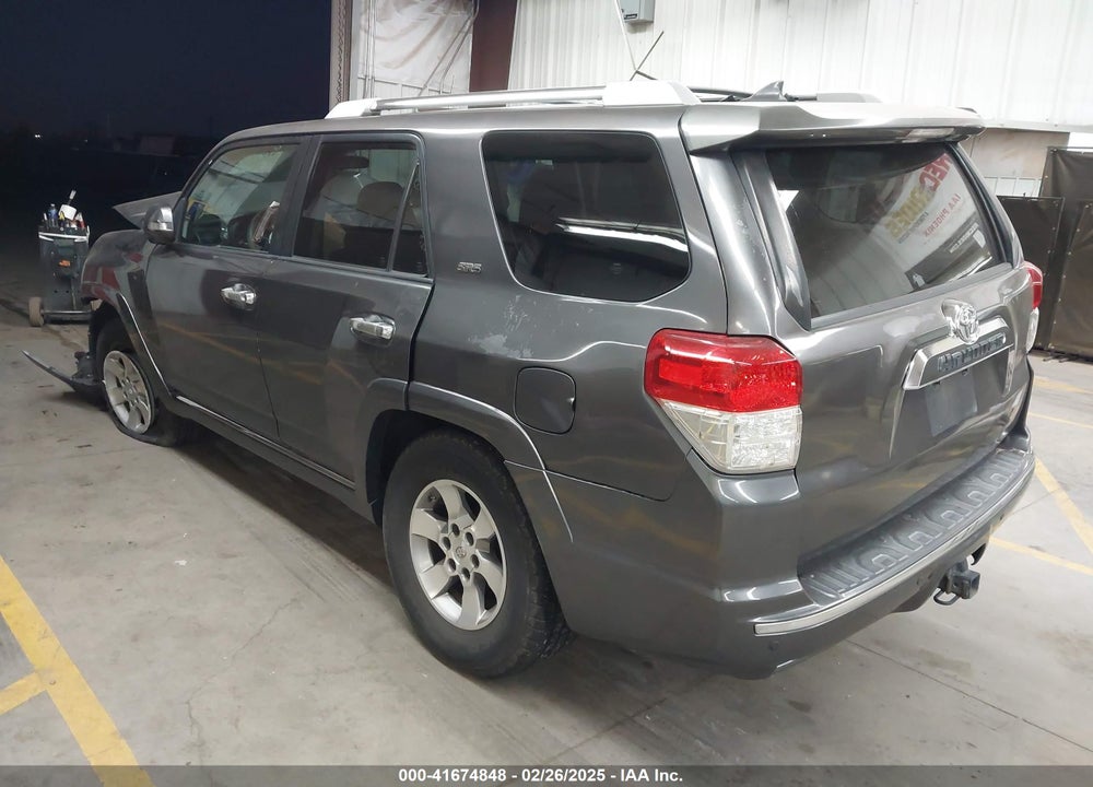 2011 TOYOTA 4RUNNER VIN: JTEBU5JR0B5061339