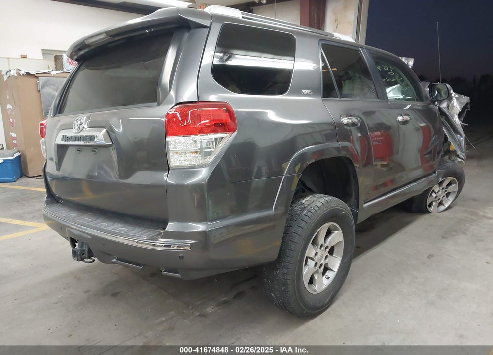 2011 TOYOTA 4RUNNER VIN: JTEBU5JR0B5061339