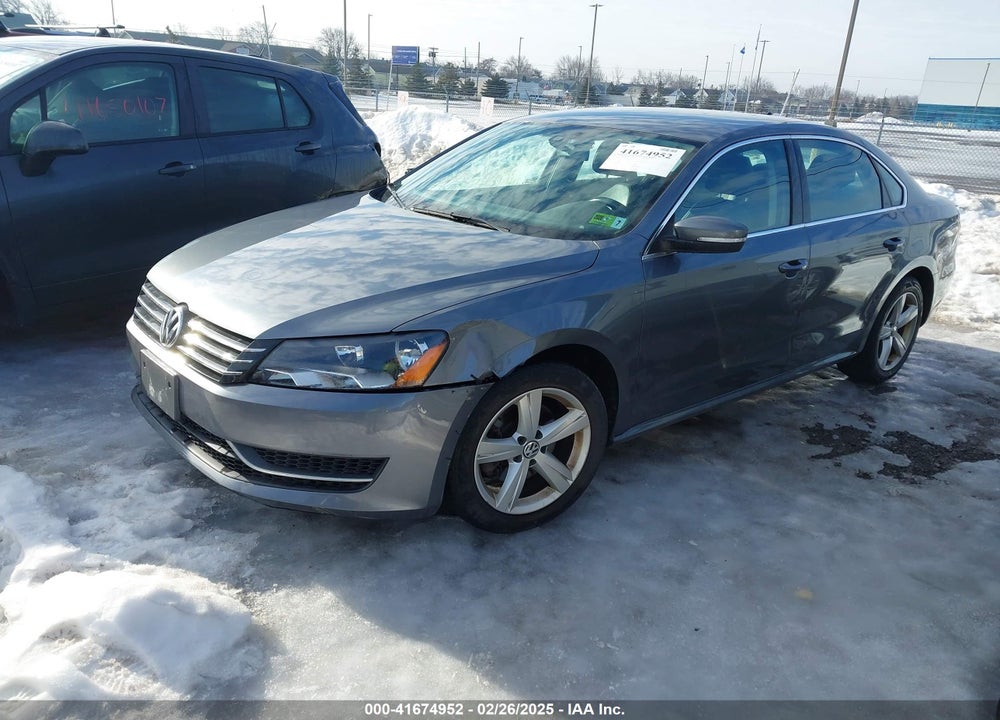 2014 VOLKSWAGEN PASSAT VIN: 1VWBT7A34EC058651