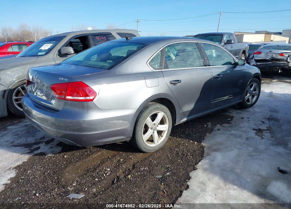 2014 VOLKSWAGEN PASSAT VIN: 1VWBT7A34EC058651