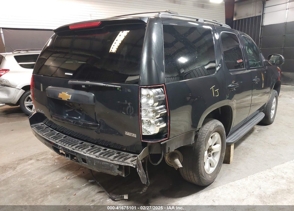 2011 CHEVROLET TAHOE LT VIN: 1GNSKBE08BR180258