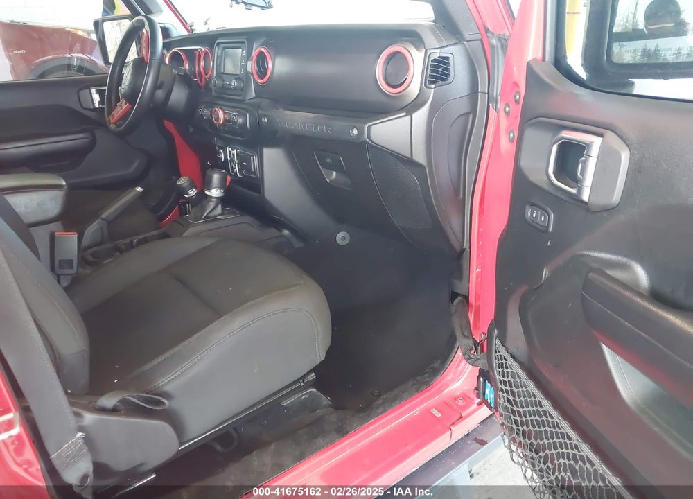 2019 JEEP WRANGLER UNLIMITED VIN: 1C4HJXDN4KW637889