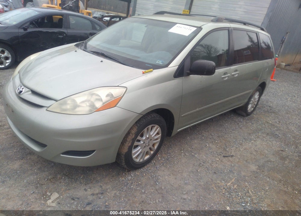 2008 TOYOTA SIENNA LE VIN: 5TDBK23C18S019671