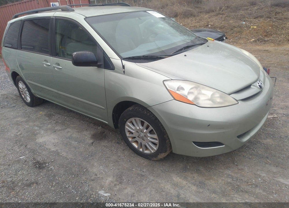 2008 TOYOTA SIENNA LE VIN: 5TDBK23C18S019671