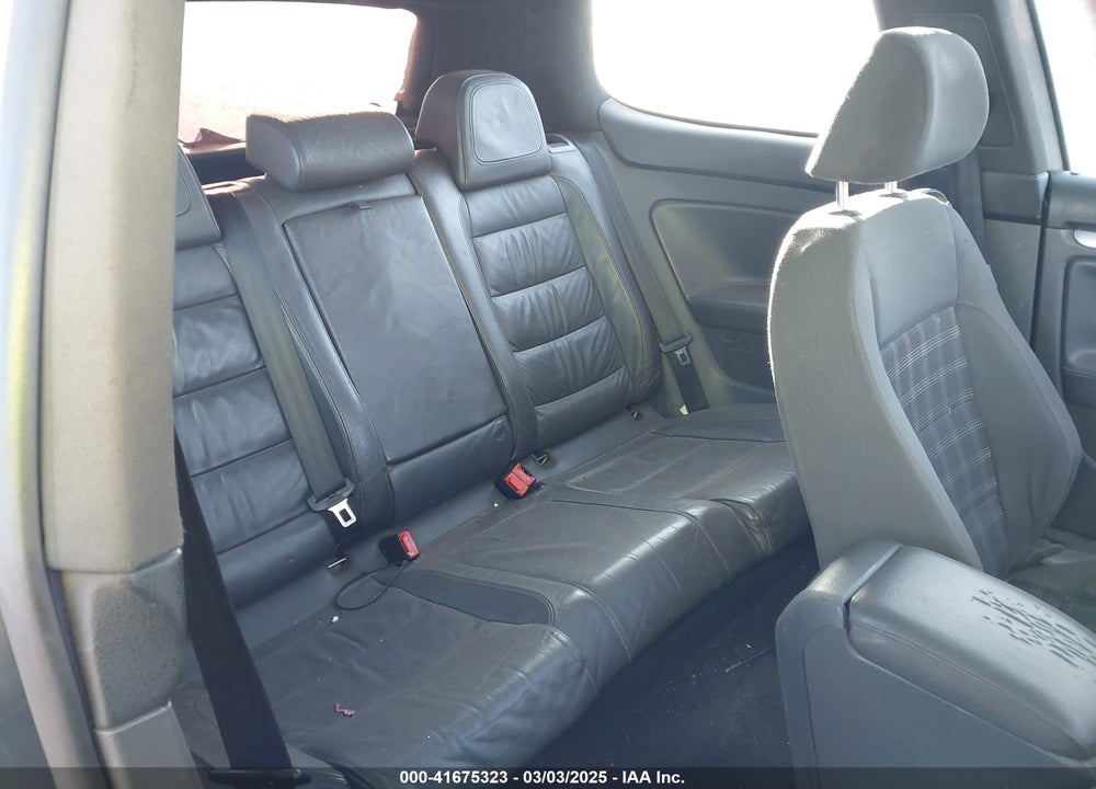 2007 VOLKSWAGEN GTI VIN: WVWEV71K37W009640
