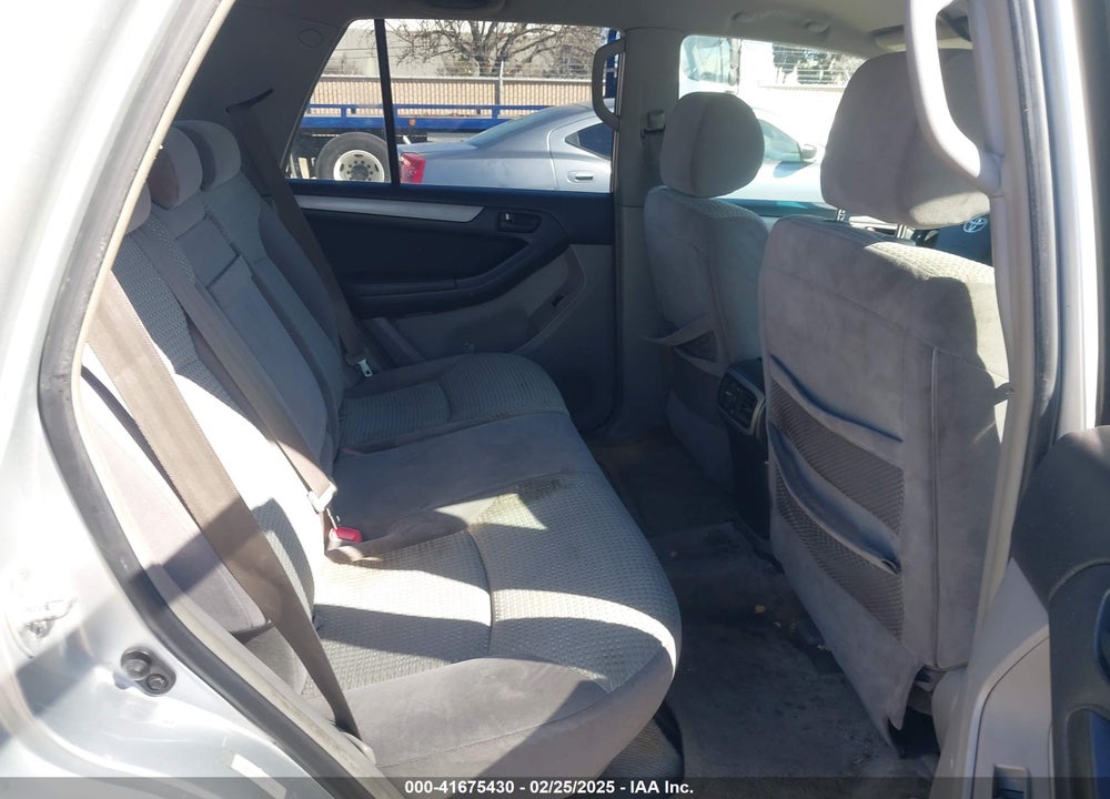 2005 TOYOTA 4RUNNER SR5 V6 VIN: JTEBU14R150056446