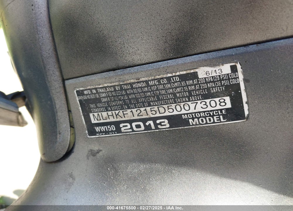 2013 HONDA PCX 150 VIN: MLHKF1215D5007308