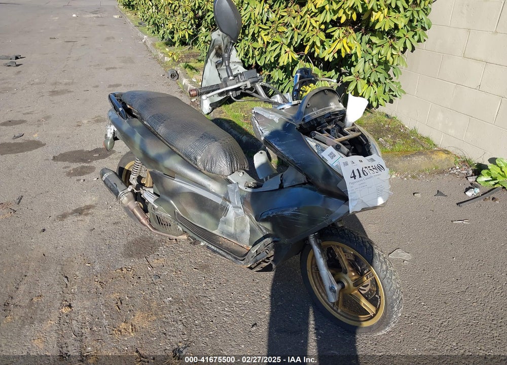 2013 HONDA PCX 150 VIN: MLHKF1215D5007308