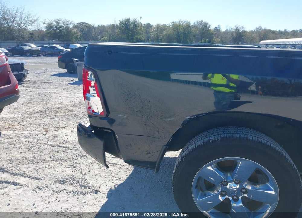 2013 RAM 1500 VIN: 1C6RR6KT4DS655108