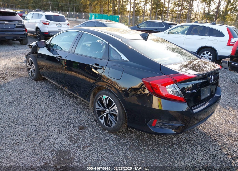2017 HONDA CIVIC VIN: 2HGFC1F36HH656768