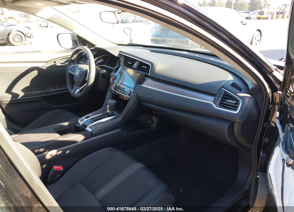 2017 HONDA CIVIC VIN: 2HGFC1F36HH656768