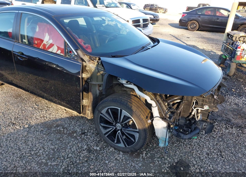 2017 HONDA CIVIC VIN: 2HGFC1F36HH656768