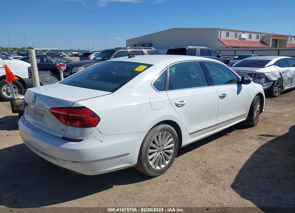 2016 VOLKSWAGEN PASSAT VIN: 1VWBS7A38GC019745