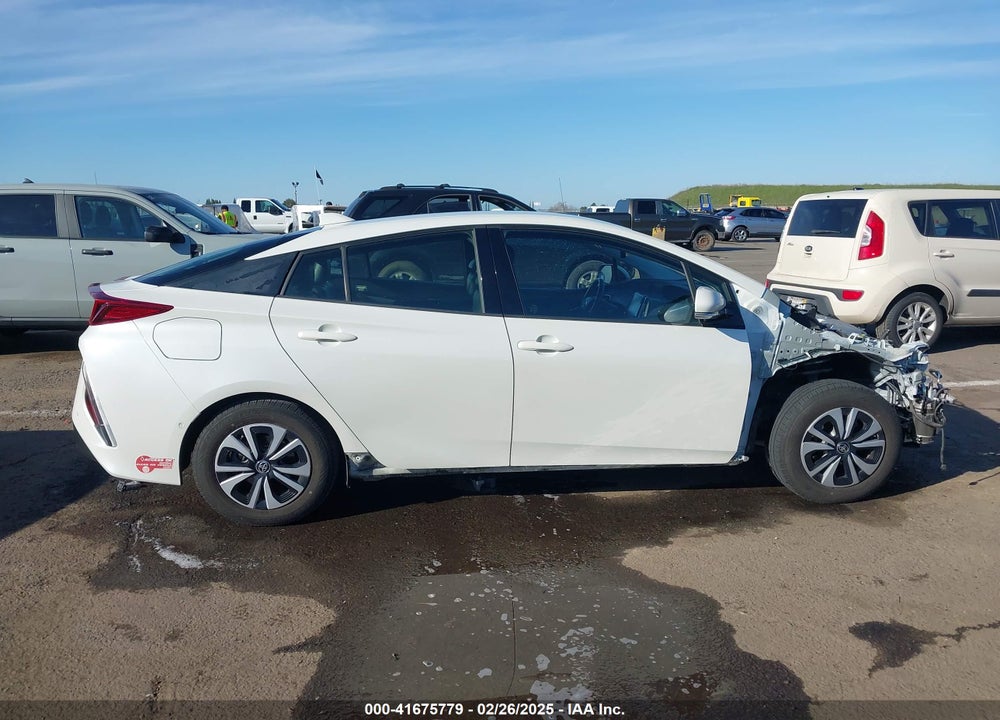 2017 TOYOTA PRIUS PRIME VIN: JTDKARFPXH3006011