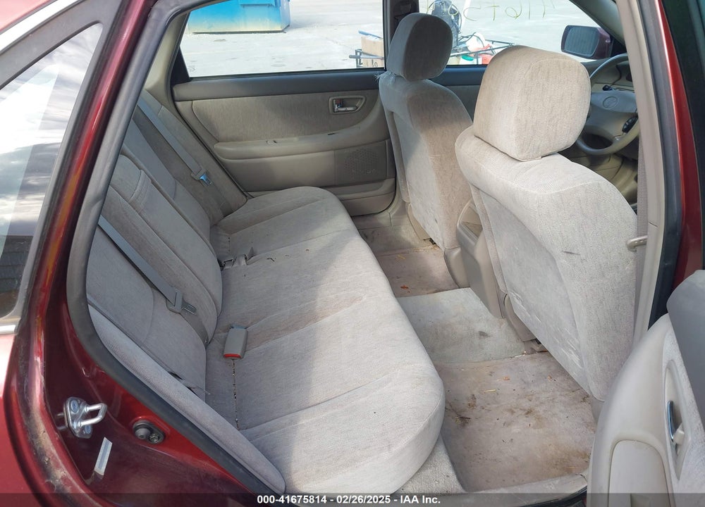 2001 TOYOTA AVALON XL VIN: 4T1BF28B21U169595