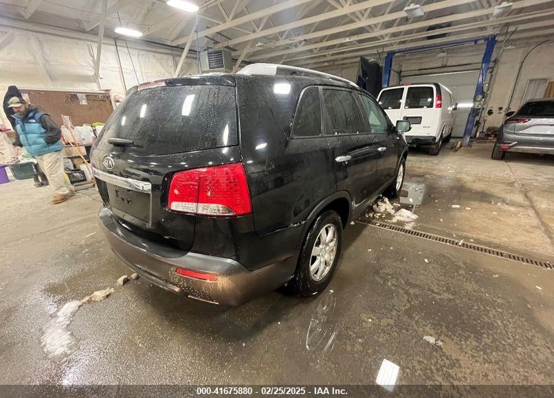 2011 KIA SORENTO LX VIN: 5XYKT3A13BG146351