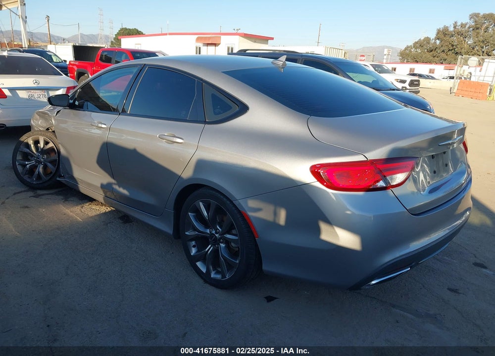 2016 CHRYSLER 200 VIN: 1C3CCCBB9GN195893