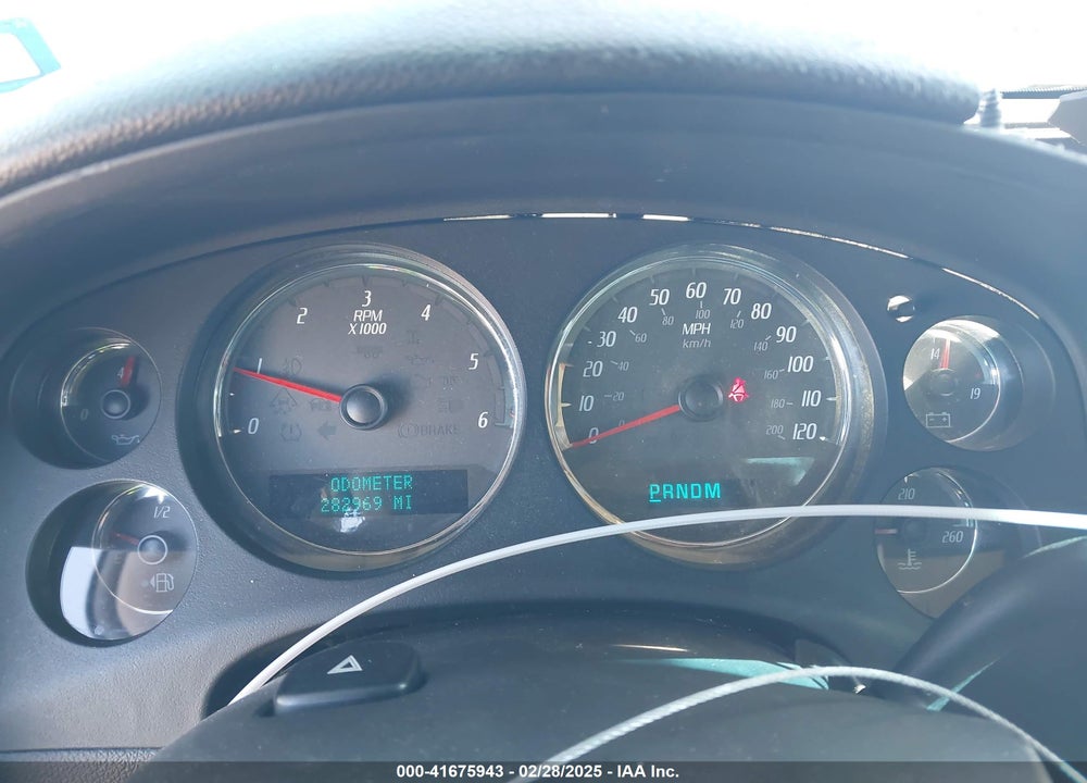 2007 GMC YUKON DENALI VIN: 1GKFK63857J399649